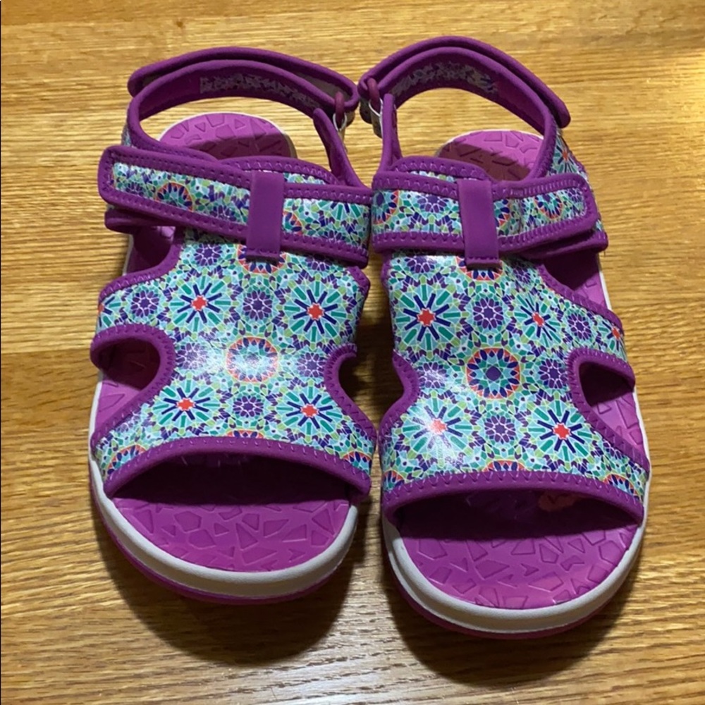 NWOT Girls Lands’ End Purple Water Sandals Size 5